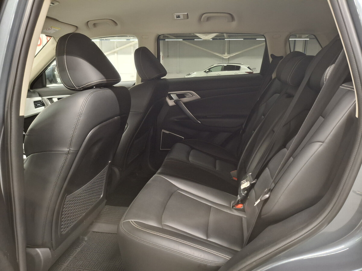 Geely Atlas с пробегом — 2021 год. Фото: #11