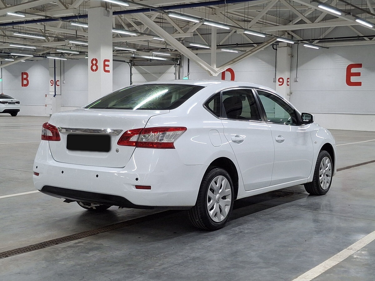Nissan Sentra с пробегом — 2014 год. Фото: #4