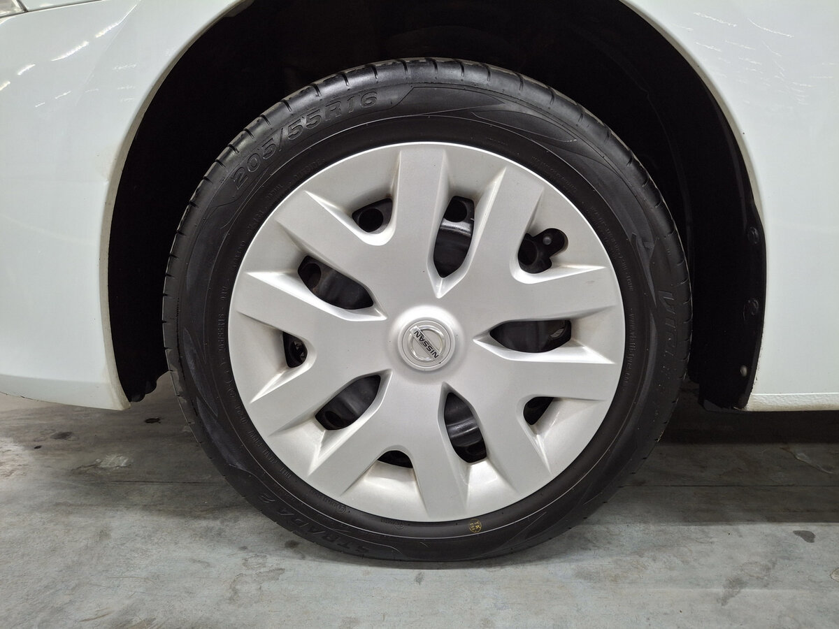 Nissan Sentra с пробегом — 2014 год. Фото: #17