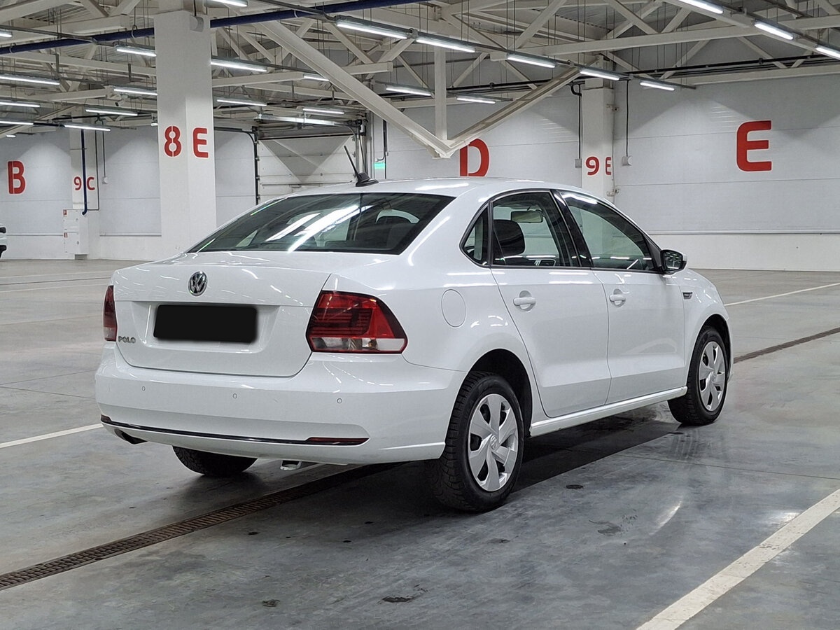 Volkswagen Polo с пробегом — 2019 год. Фото: #4