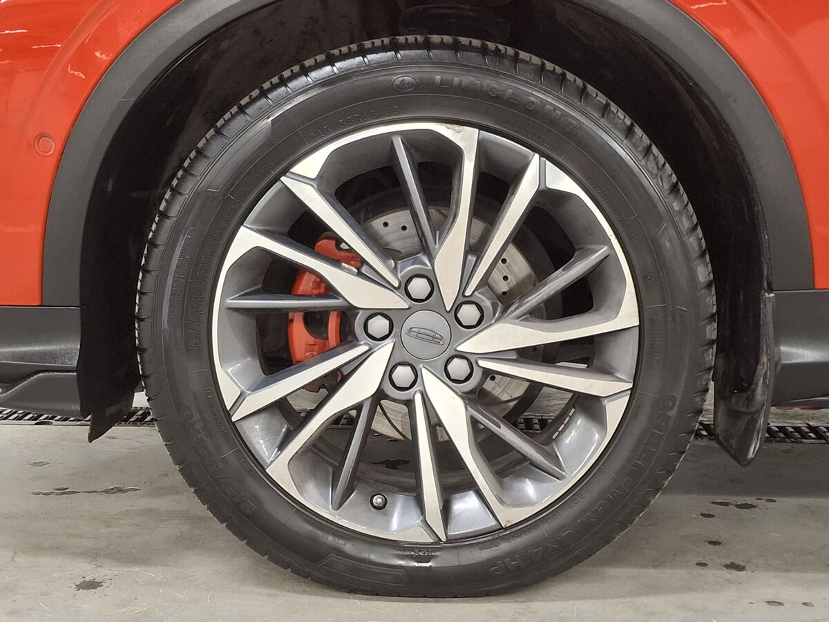 Geely Coolray с пробегом — 2020 год. Фото: #17