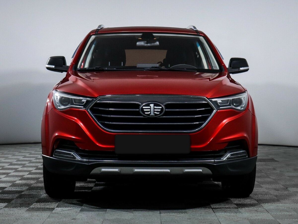 FAW Besturn X40 с пробегом — 2021 год. Фото: #1