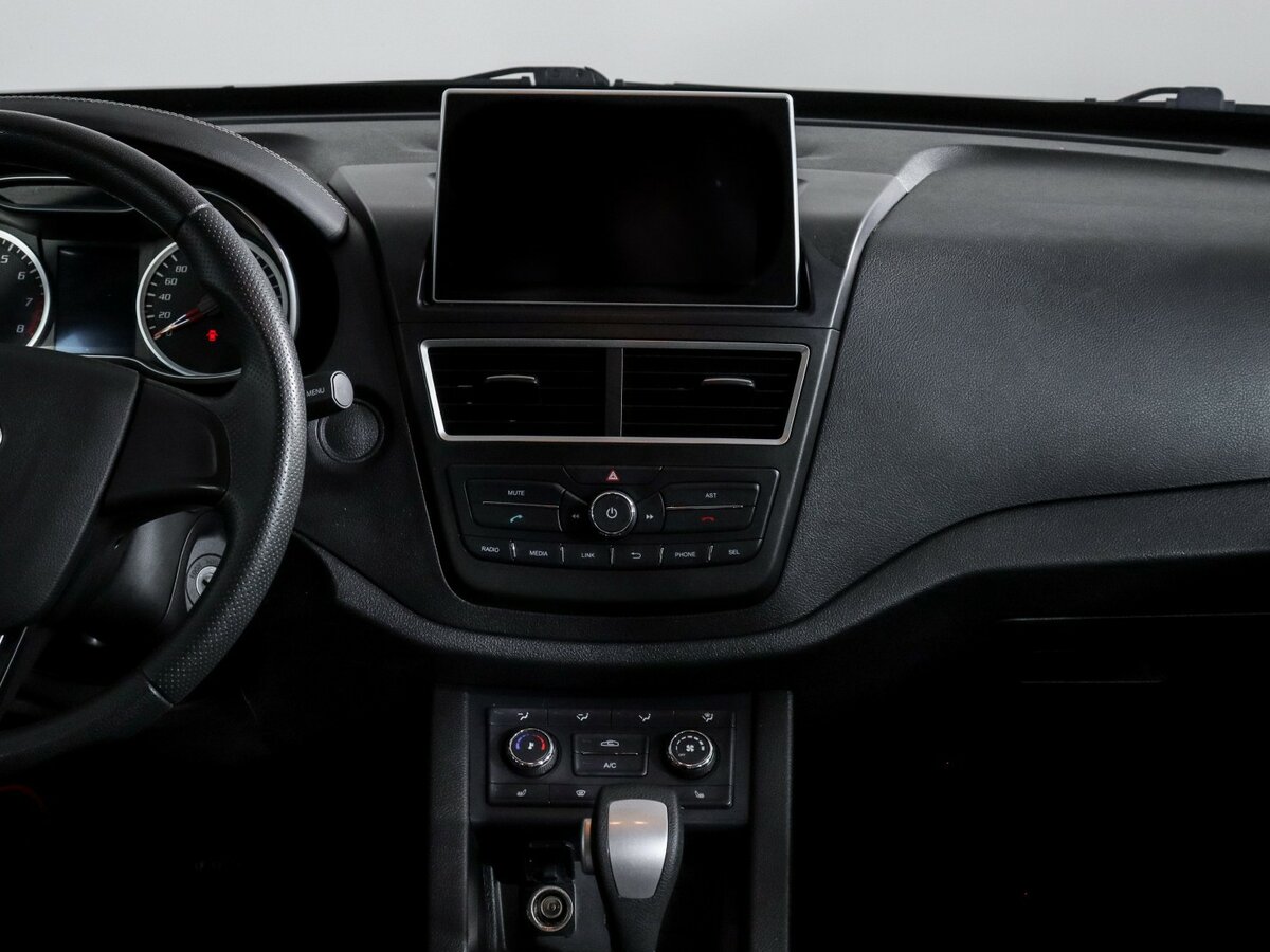 FAW Besturn X40 с пробегом — 2021 год. Фото: #10