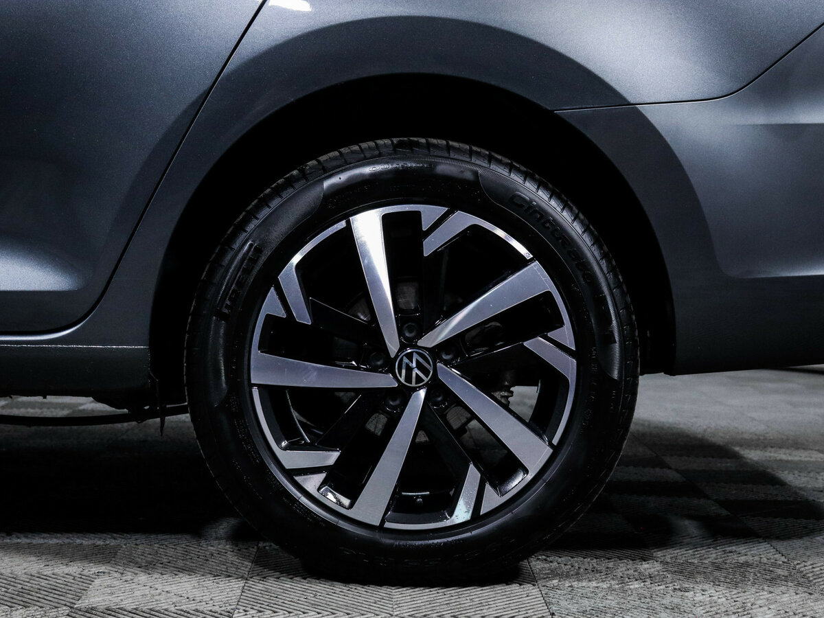 Volkswagen Polo с пробегом — 2021 год. Фото: #11