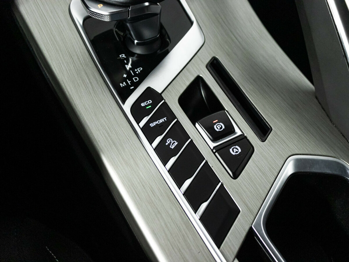 Geely Coolray с пробегом — 2022 год. Фото: #14