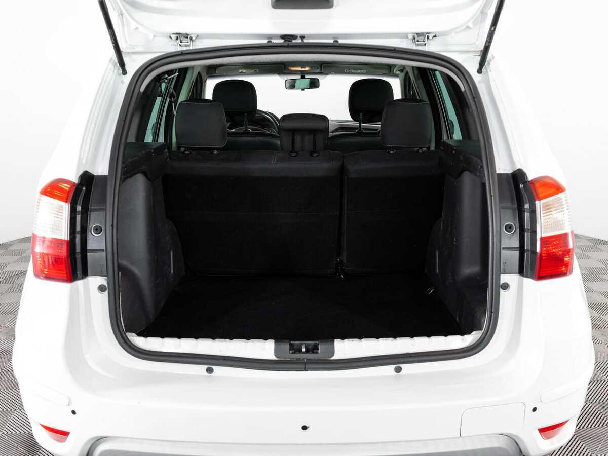 Nissan Terrano с пробегом — 2014 год. Фото: #12