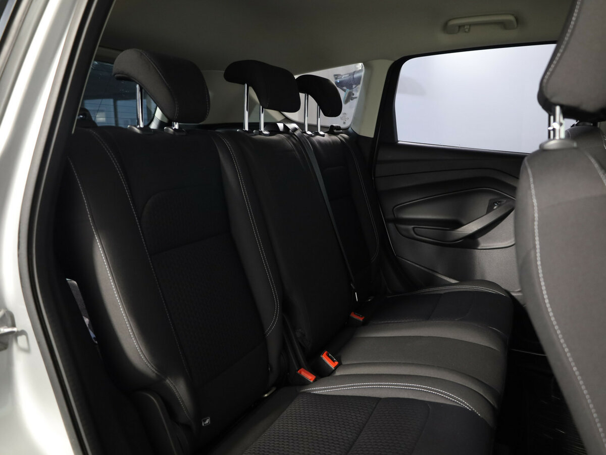 Ford Kuga с пробегом — 2018 год. Фото: #13