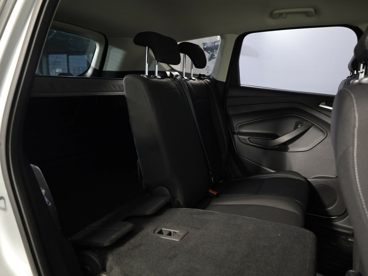 Ford Kuga с пробегом — 2018 год. Фото: #14