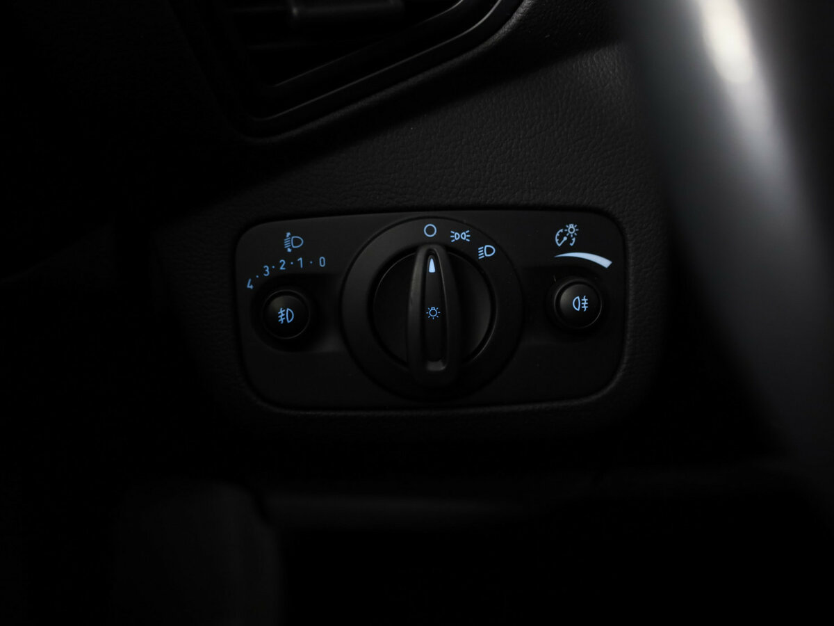 Ford Kuga с пробегом — 2018 год. Фото: #23