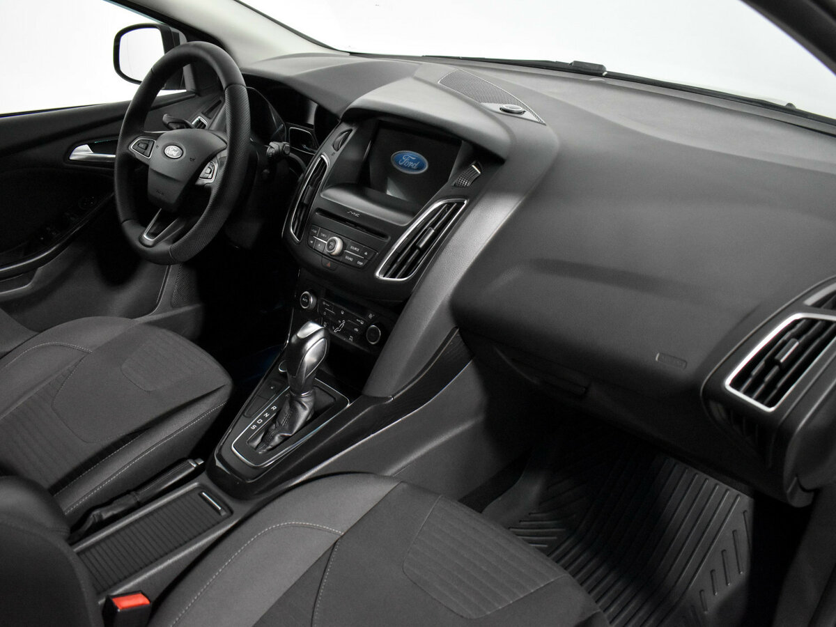 Ford Focus с пробегом — 2018 год. Фото: #11