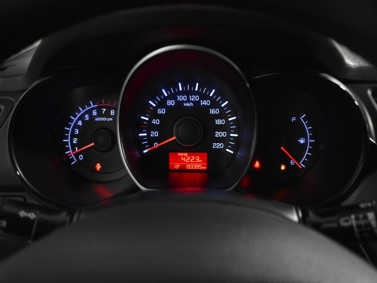 Kia Rio с пробегом — 2016 год. Фото: #16