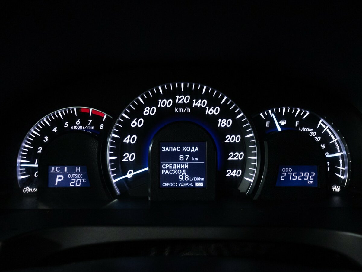 Toyota Camry с пробегом — 2014 год. Фото: #11