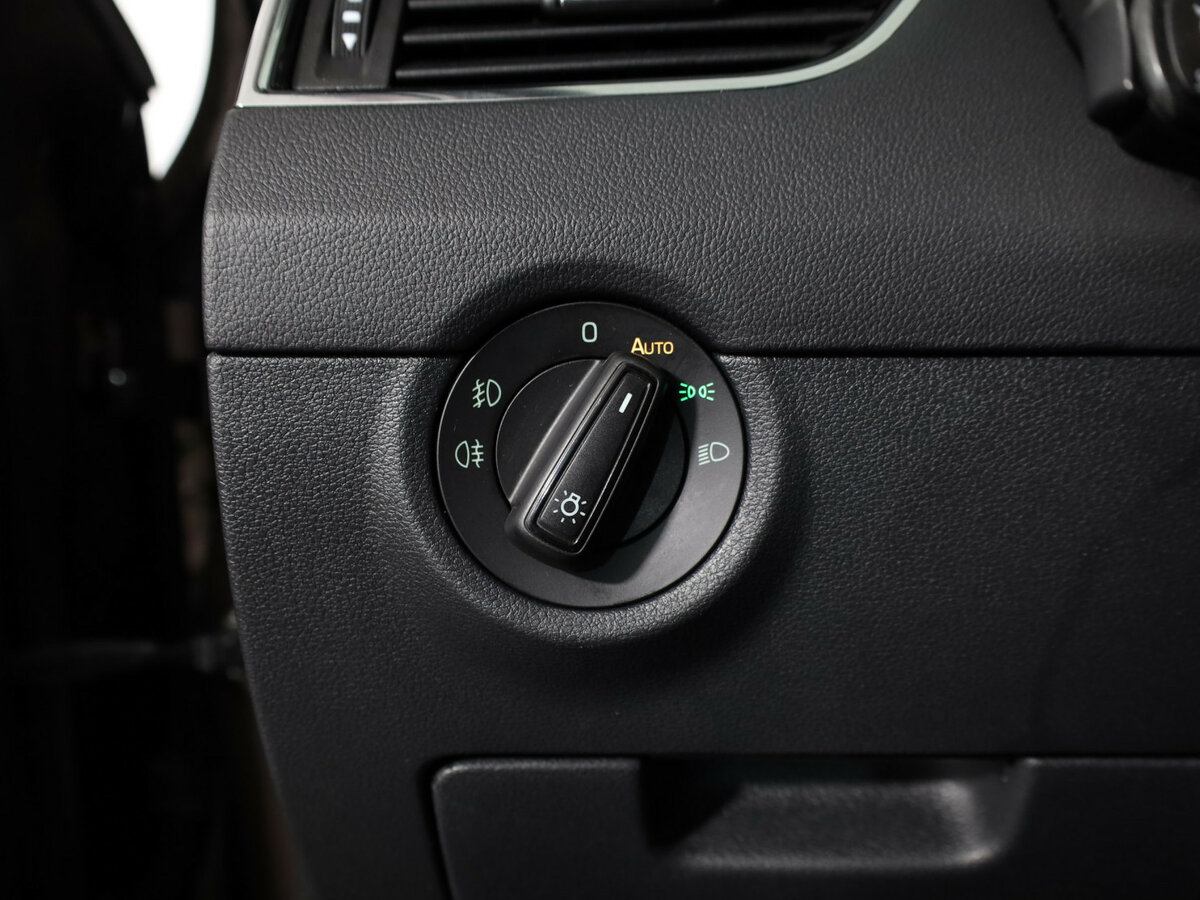 Skoda Octavia с пробегом — 2017 год. Фото: #21