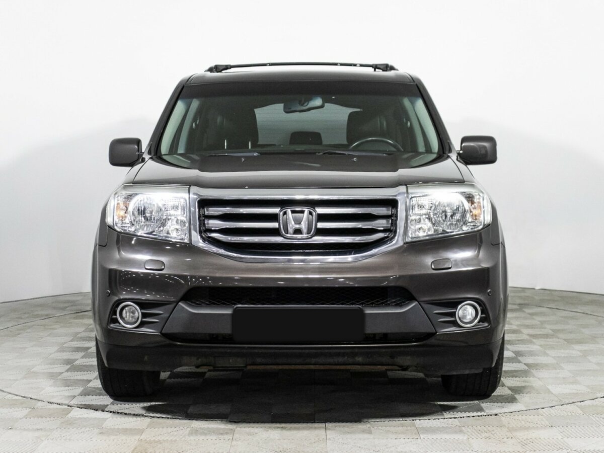 Honda Pilot с пробегом — 2013 год. Фото: #1