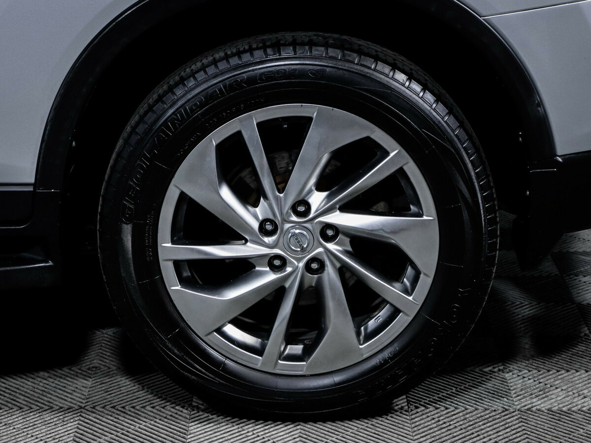 Nissan X-Trail с пробегом — 2016 год. Фото: #13