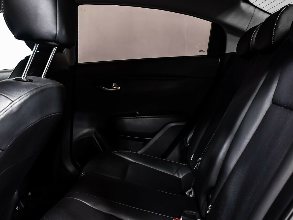 Kia Rio с пробегом — 2020 год. Фото: #12