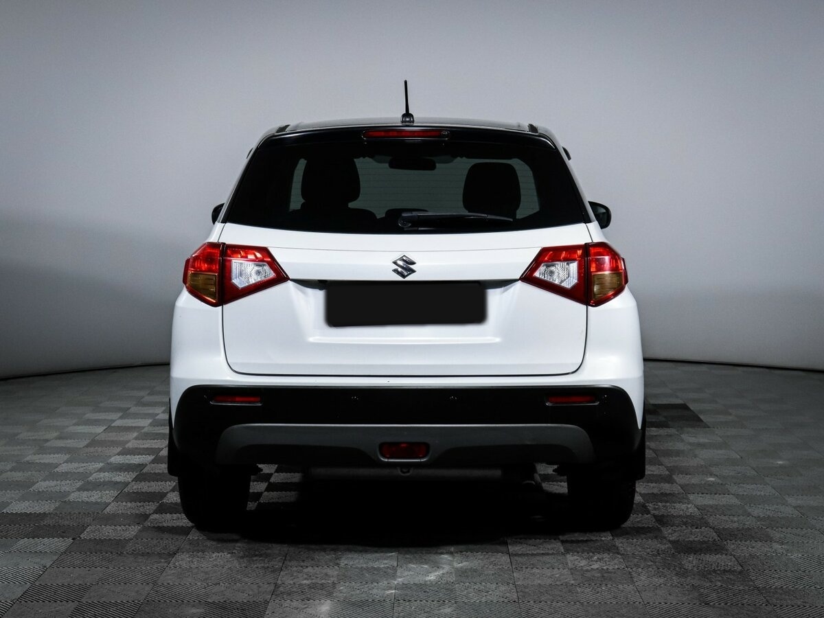 Suzuki Vitara с пробегом — 2016 год. Фото: #4