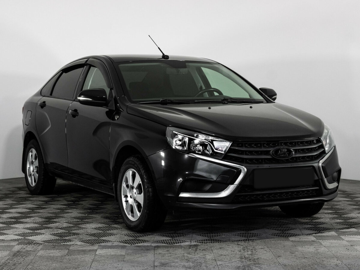 Lada (ВАЗ) Vesta с пробегом — 2017 год. Фото: #2