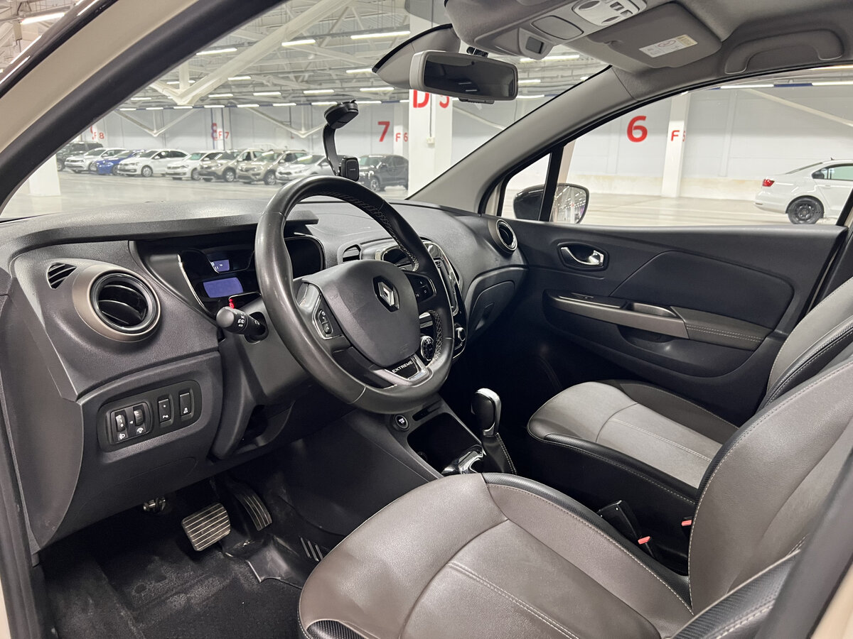 Renault Kaptur с пробегом — 2019 год. Фото: #15