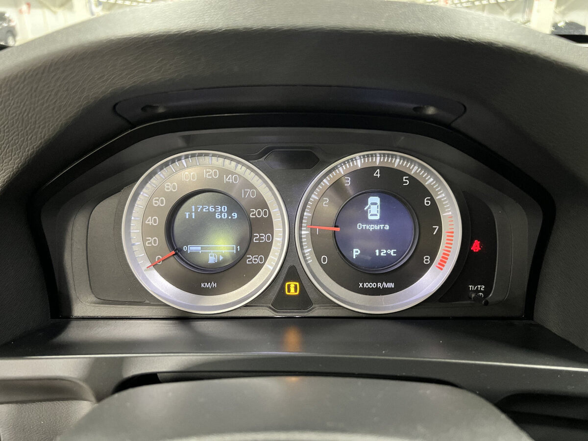 Volvo S60 с пробегом — 2012 год. Фото: #12