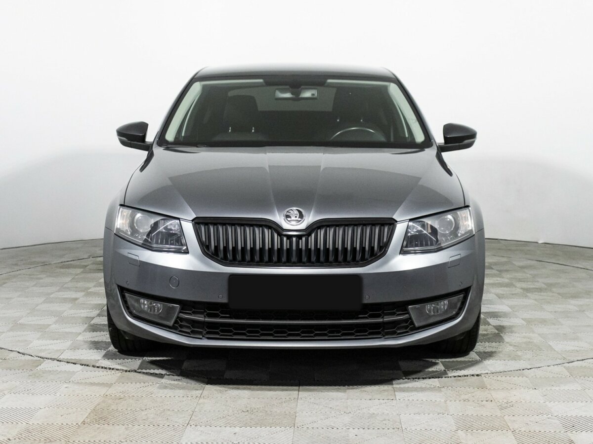 Skoda Octavia с пробегом — 2015 год. Фото: #1