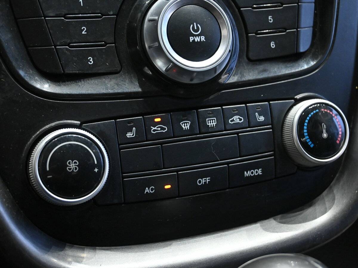 Купить ФАВ Бестюрн Икс80, 2017, 154 000 км.. Фото: #7