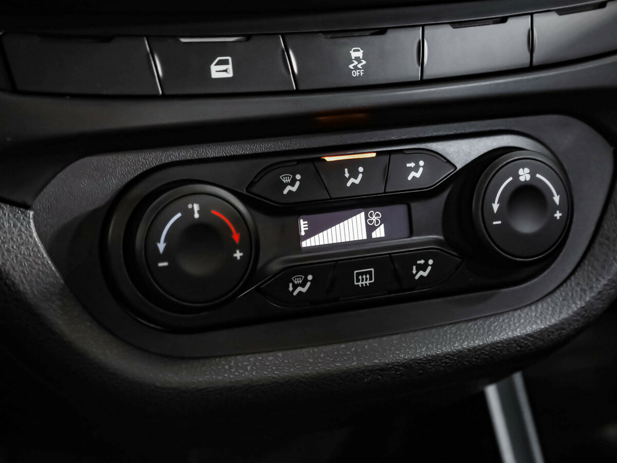 Купить Лада (ВАЗ) Веста, 2018, 22 765 км.. Фото: #13