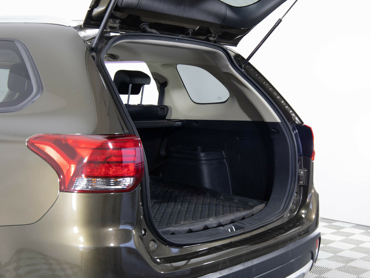 Купить Митсубиши Оутлэндер, 2016, 164 745 км.. Фото: #14