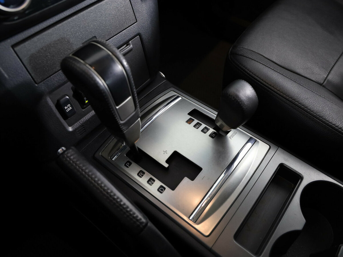 Купить Митсубиши Паджеро, 2013, 288 593 км.. Фото: #13